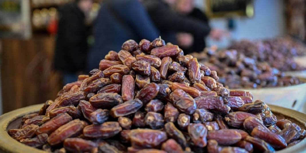 Ramazan’a sayılı günler kala tezgahta: Kilosu 950 TL’yi buluyor 9